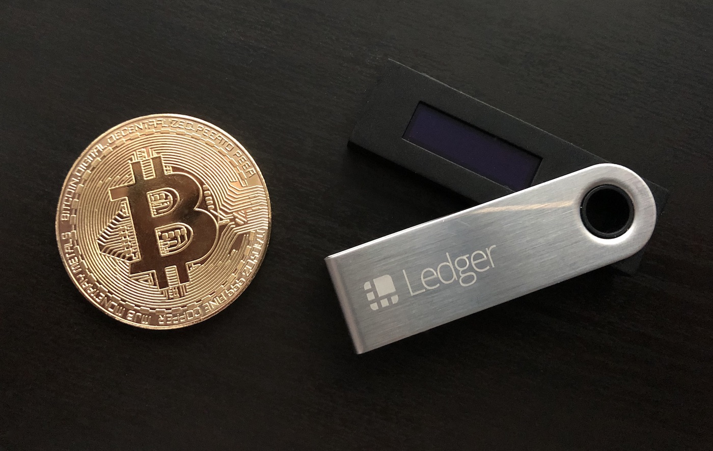 bitcoin private wallet ledger